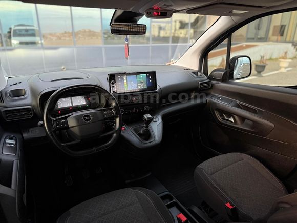 Sahibinden Opel Combo 1.5 CDTI Essential 2024 Model