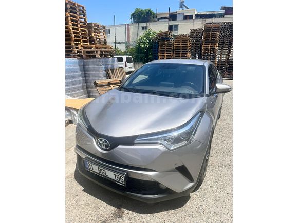 Sahibinden Toyota C-HR 1.8 Hybrid Advance 2017 Model 