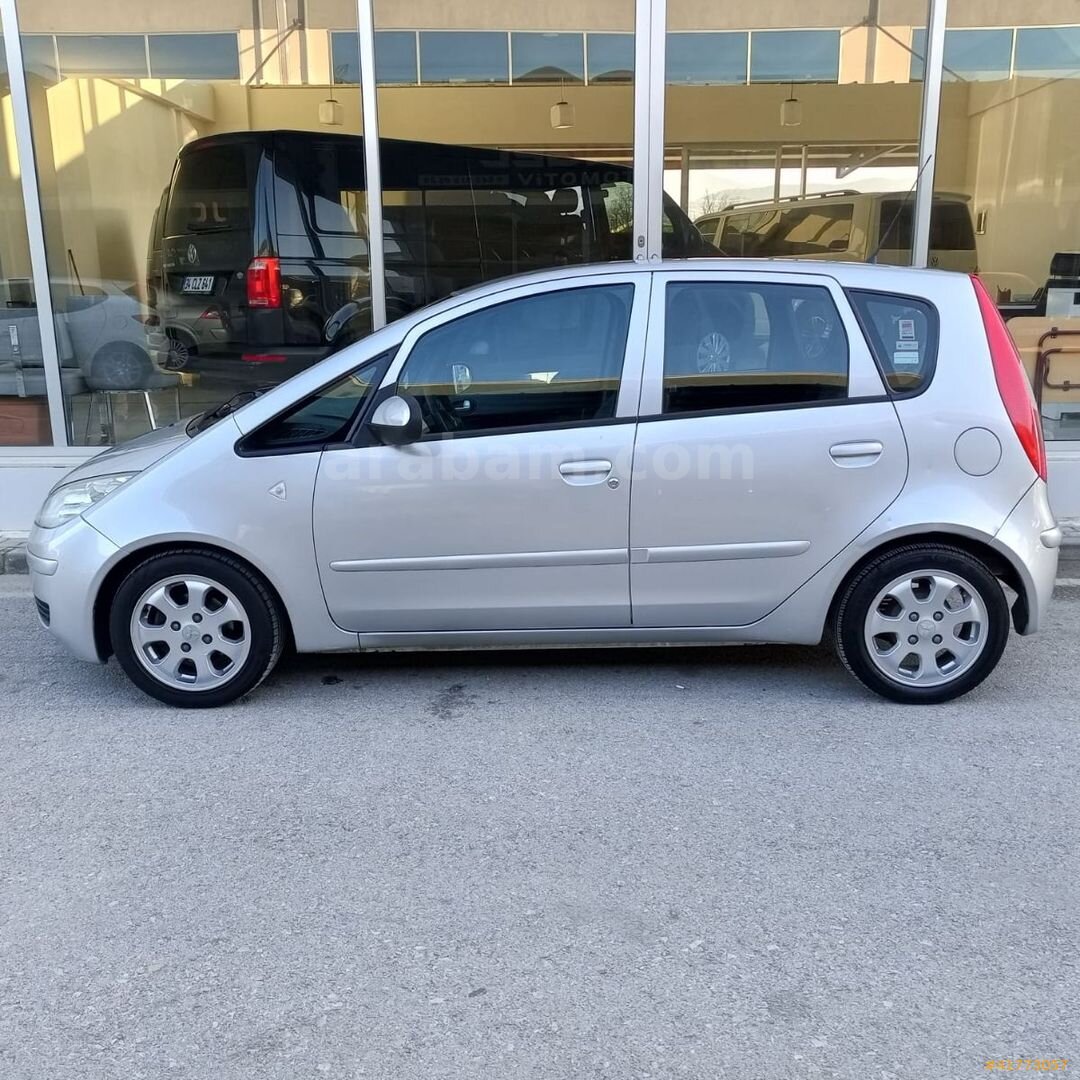 Galeriden Mitsubishi Colt 1.3 Invite 2006 Model Denizli 116.900 km Gri 4