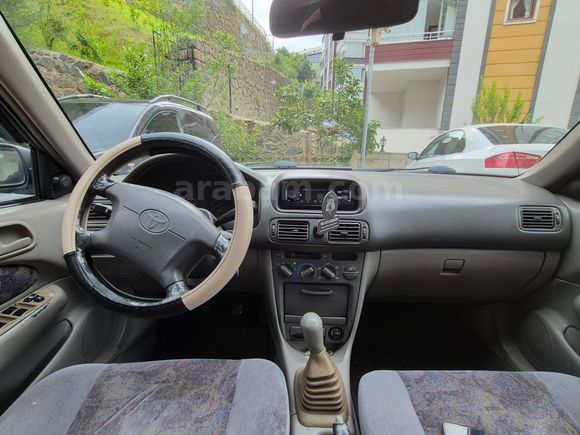 Sahibinden Toyota Corolla 1.6 Linea Terra 2000 Model