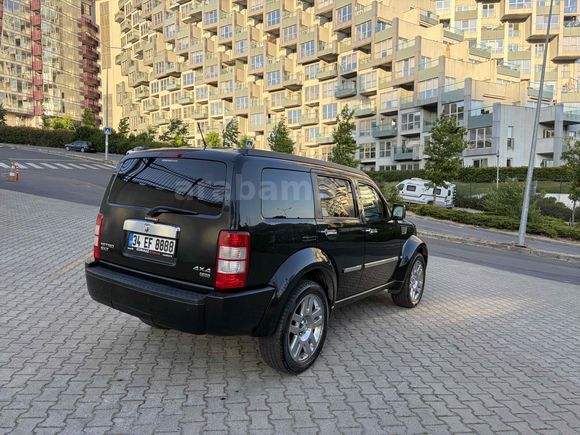 Sahibinden Dodge Nitro 2.8 CRD SXT 2010 Model 
