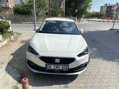 Sahibinden Seat Leon 1.0 eTSI Style 2024 Model  30.000 km Beyaz