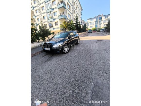 Sahibinden Renault Megane 1.6 Privilege 2010 Model