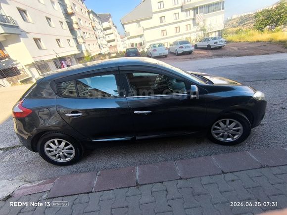 Sahibinden Renault Megane 1.6 Privilege 2010 Model