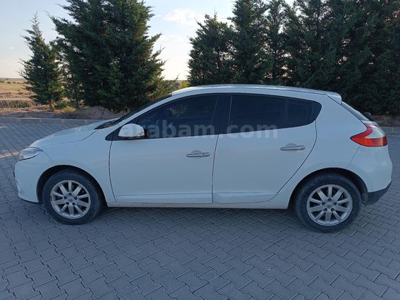 Sahibinden Renault Megane 1.5 dCi Privilege 2011 Model