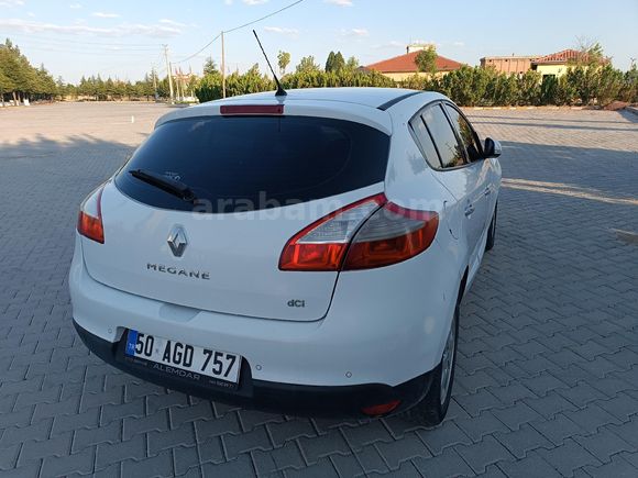Sahibinden Renault Megane 1.5 dCi Privilege 2011 Model