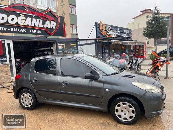 BEYDOĞANLAR'DAN 2011 MODEL 206 PLUS 1.4 HDİ COMFORT