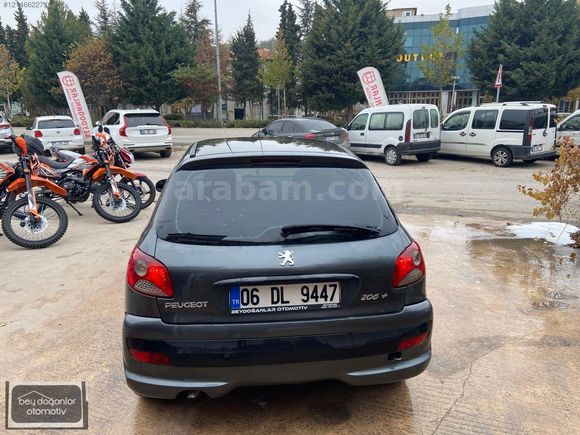 BEYDOĞANLAR'DAN 2011 MODEL 206 PLUS 1.4 HDİ COMFORT