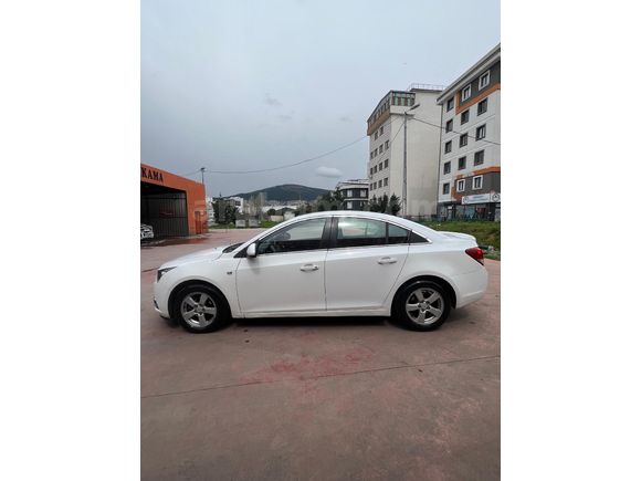 Sahibinden Chevrolet Cruze 1.6 LS 2011 Model