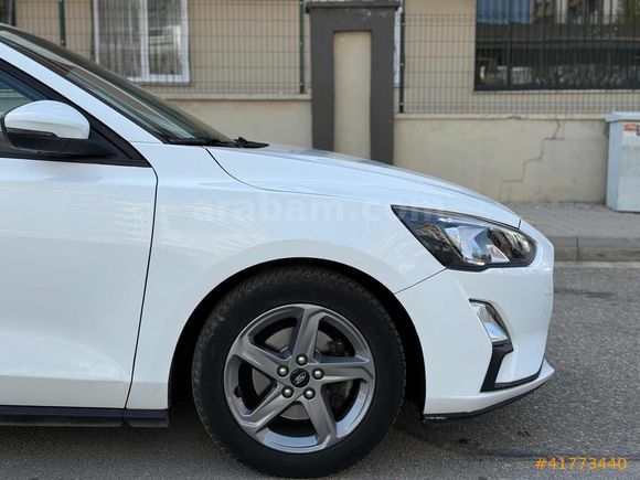 EDEBALI'DAN 70.00 KM DE FOCUS KREDİ KARTINA TAKSİT İMKANI