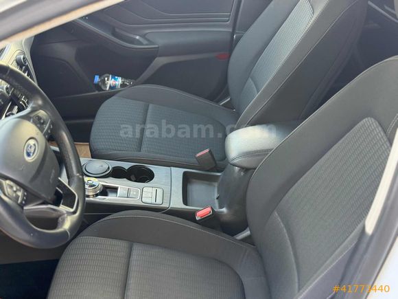 EDEBALI'DAN 70.00 KM DE FOCUS KREDİ KARTINA TAKSİT İMKANI