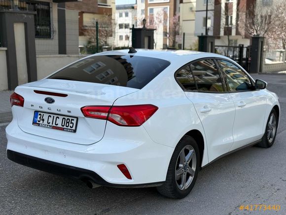 EDEBALI'DAN 70.00 KM DE FOCUS KREDİ KARTINA TAKSİT İMKANI