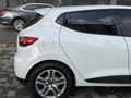 EDEBALI'DAN 2018 MAKYAJLI CLİO KARTA TAKSİT İMKANI