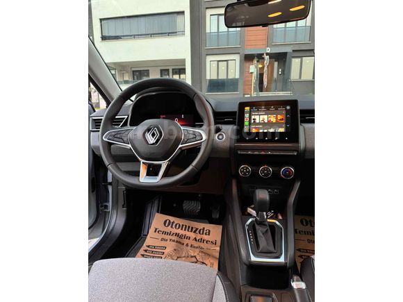 Sahibinden Renault Clio 1.0 TCe Evolution 2024 Model Bursa 80.000 km Gri (metalik)