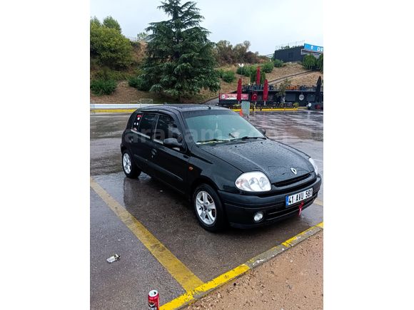 Sahibinden Renault Clio 1.4 RXT 2001 Model