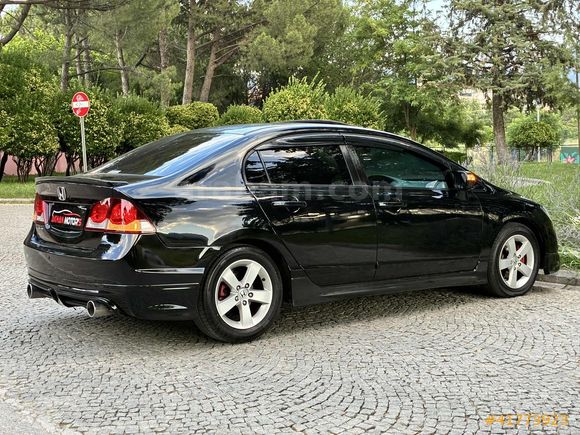 2010 OTOMATİK ELEGANCE MAKYAJLI KASA CİVİC