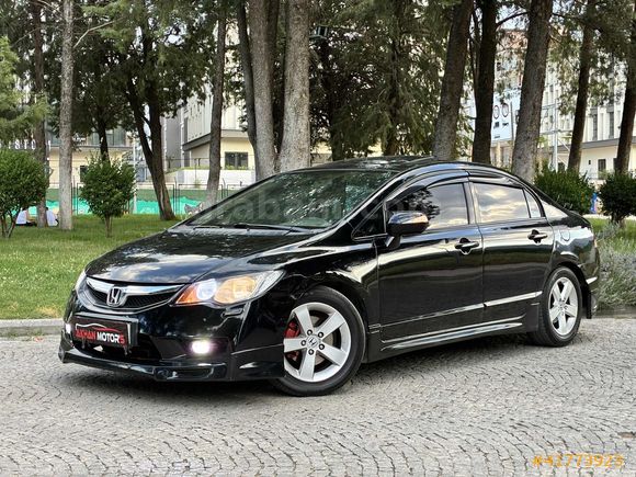 2010 OTOMATİK ELEGANCE MAKYAJLI KASA CİVİC