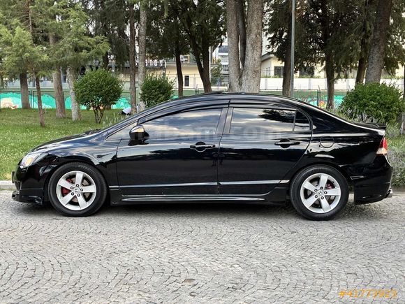2010 OTOMATİK ELEGANCE MAKYAJLI KASA CİVİC