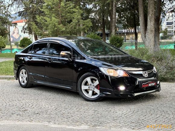 2010 OTOMATİK ELEGANCE MAKYAJLI KASA CİVİC