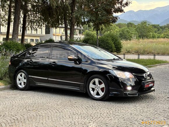 2010 OTOMATİK ELEGANCE MAKYAJLI KASA CİVİC