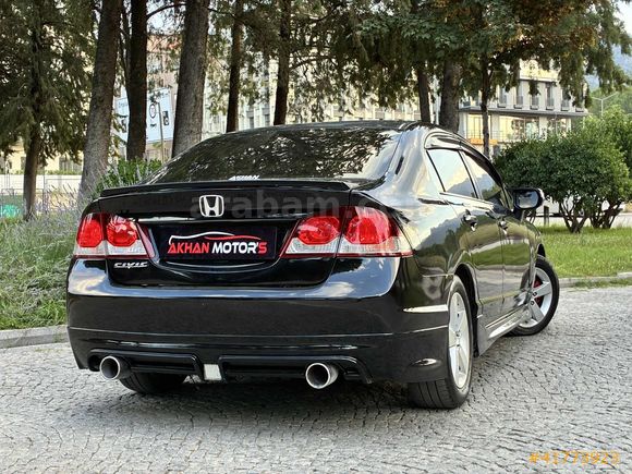 2010 OTOMATİK ELEGANCE MAKYAJLI KASA CİVİC