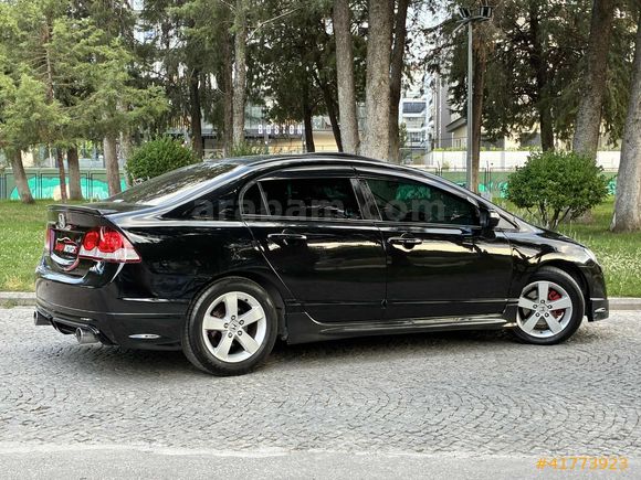2010 OTOMATİK ELEGANCE MAKYAJLI KASA CİVİC