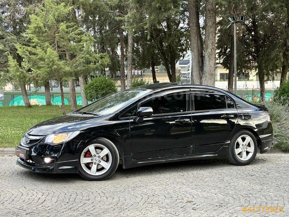 2010 OTOMATİK ELEGANCE MAKYAJLI KASA CİVİC