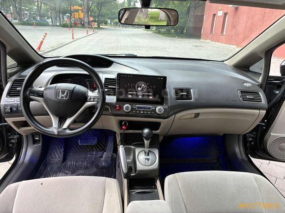 2010 OTOMATİK ELEGANCE MAKYAJLI KASA CİVİC
