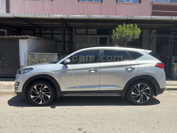Sahibinden Hyundai Tucson 1.6 CRDi Elite 2020 Model Balıkesir 140.000 km Gri (Gümüş)