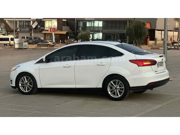Galeriden Ford Focus 1.5 TDCi Trend X 2015 Model Antalya