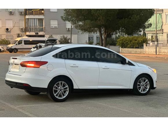 Galeriden Ford Focus 1.5 TDCi Trend X 2015 Model Antalya