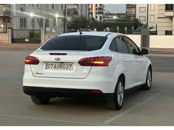 Galeriden Ford Focus 1.5 TDCi Trend X 2015 Model Antalya