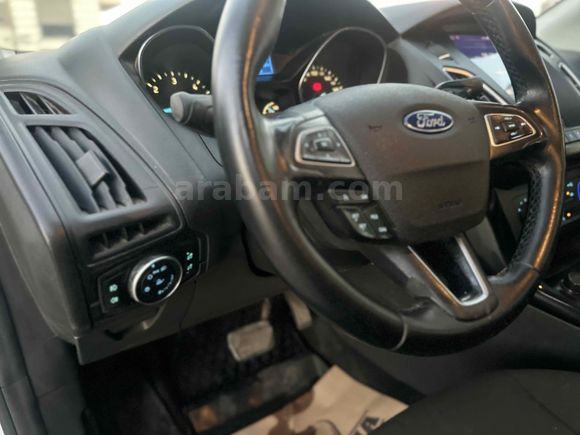 Galeriden Ford Focus 1.5 TDCi Trend X 2015 Model Antalya