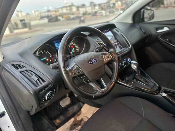 Galeriden Ford Focus 1.5 TDCi Trend X 2015 Model Antalya