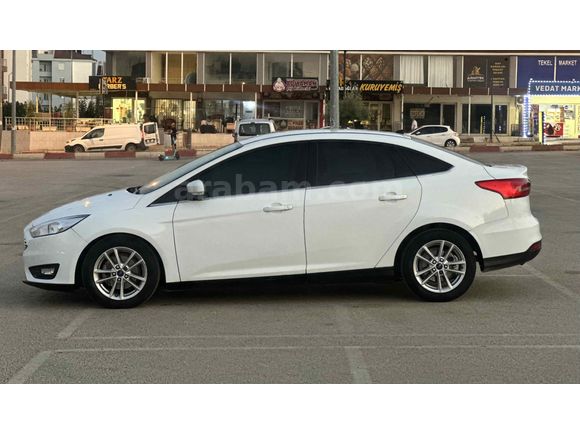 Galeriden Ford Focus 1.5 TDCi Trend X 2015 Model Antalya