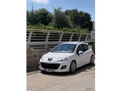 Sahibinden Peugeot 207 1.4 Trendy 2011 Model 