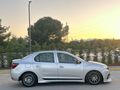 Sahibinden Symbol 1.5 dCi Joy 2016 Model  171.000 km 2.5Parça Boya