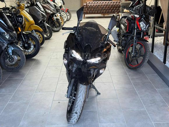 Kawasaki ninja 500