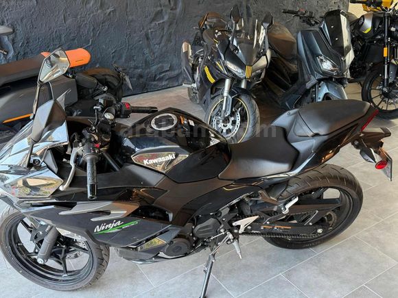 Kawasaki ninja 500