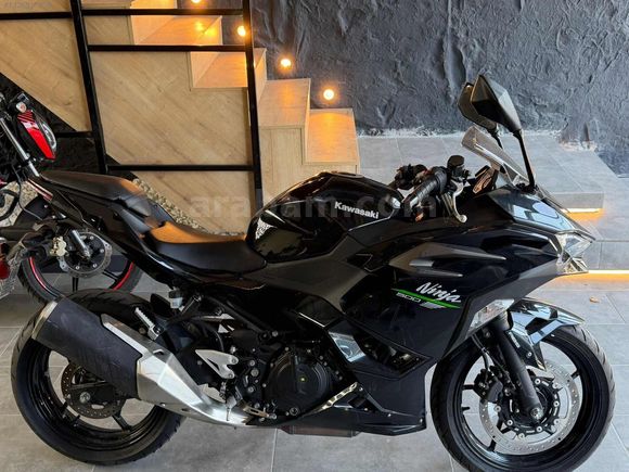 Kawasaki ninja 500