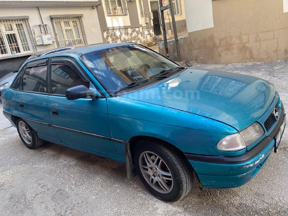 Sahibinden Opel Astra 1.6 GLS 1996 Model