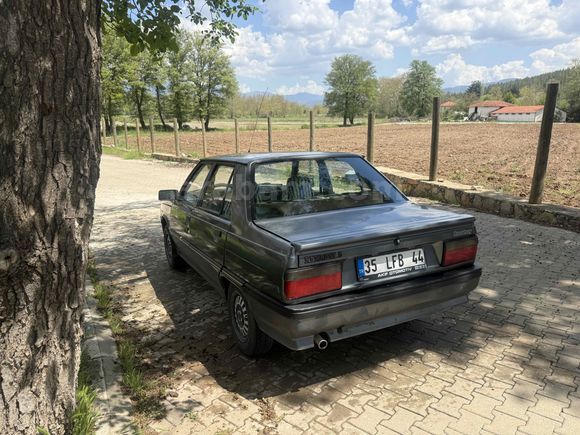 Galeriden Renault R 9 1.4 Broadway 1993 Model Denizli