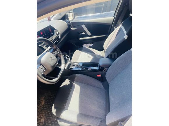 Sahibinden Citroen C4 1.2 PureTech Feel Bold 2021 Model 