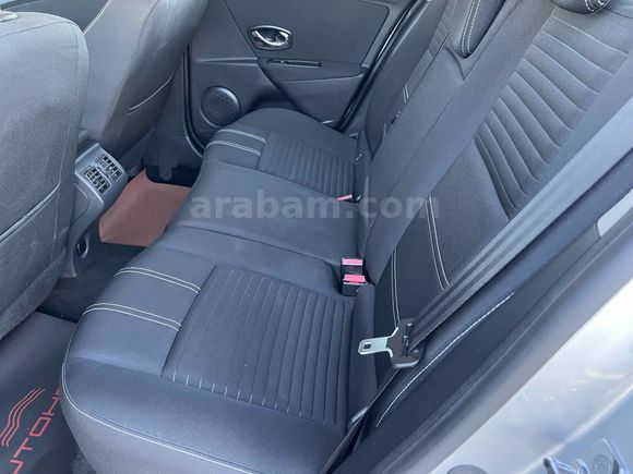 Hatasız Renault Megane 1.5 dCi Touch Plus Manuel 44.000 Km