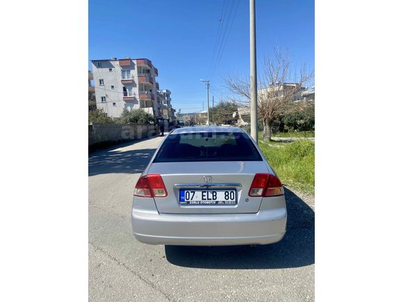 Sahibinden Honda Civic 1.6i VTEC ES 2004 Model 