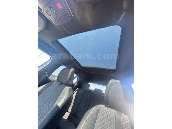 Sahibinden Peugeot 2008 1.2 PureTech Allure 2024 Model 