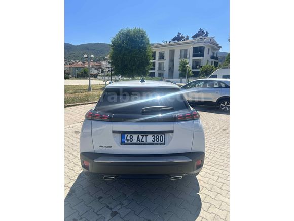 Sahibinden Peugeot 2008 1.2 PureTech Allure 2024 Model 