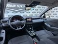ORASDAN 2025 RENAULT CLİO 1.0 TCE EVOLUTİON 14.000 KM'DE BOYASIZ