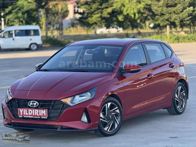 YILDIRIM'dan 2023 HYUNDAİ İ20 1.4 MPİ STYLE '50 BİNDE BAKIMLI