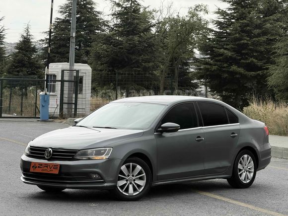 DEĞİŞENSİZ VOLKSWAGEN JETTA 2015 1.6 DİZEL OTOMATİK TEMİZ BAKIMLI -BANKASIZ KREDİSİZ-